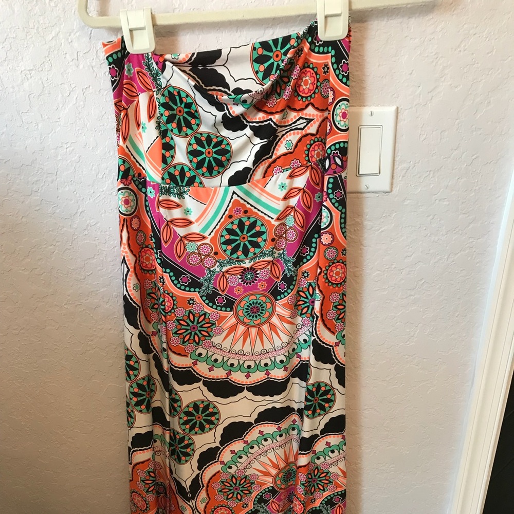 Multi colored print skirt